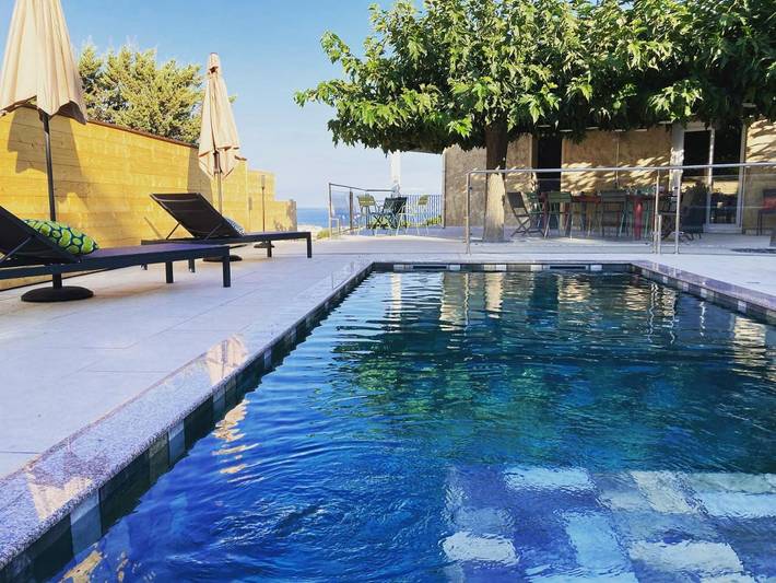 Maison d’hôte pour 3 personnes, avec Terrasse et Jardin ainsi que Piscine et Vue en Corse