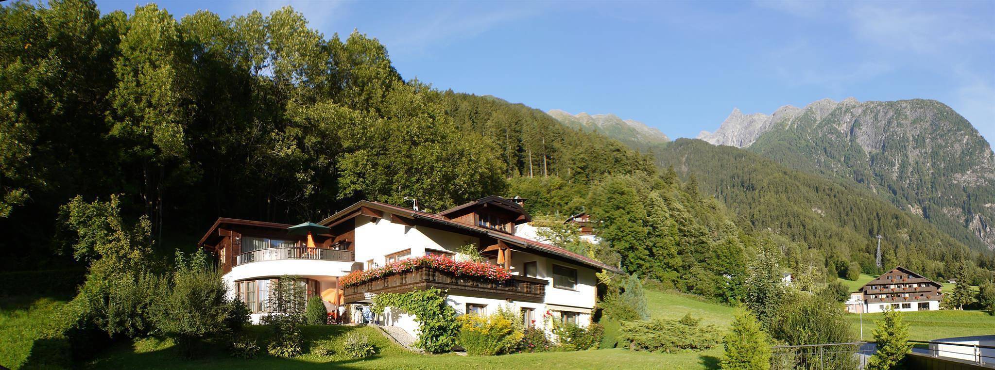 Entire holiday apartment, Ferienwohnung Iii - 70 m² in Oetz, Oetztal