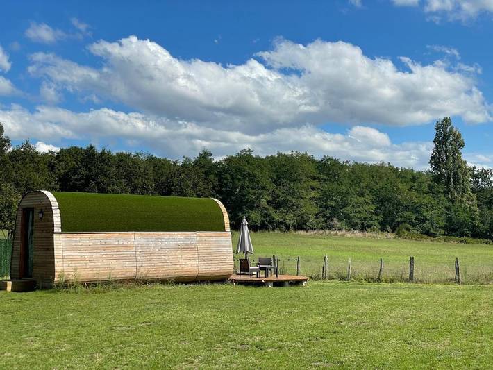 Gîte pour 2 personnes, avec jardin ainsi que vue et terrasse à Monts-sur-Guesnes - 4