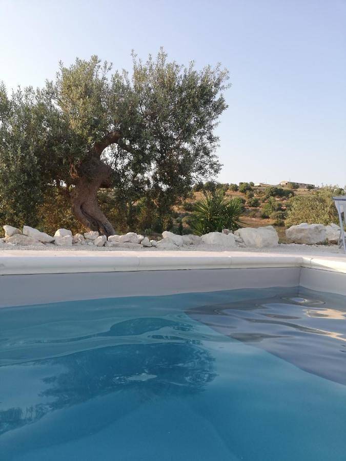 Chambre d’hôte pour 2 personnes, avec jardin ainsi que vue et piscine, animaux acceptés à Chiaramonte Gulfi - 3