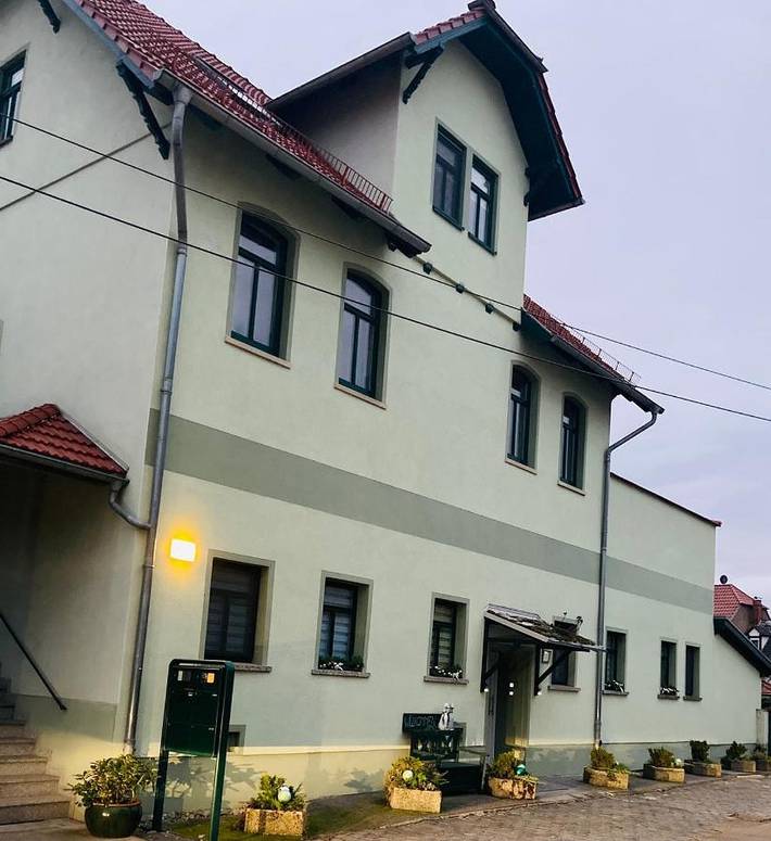 Ferienwohnung für 8 Personen, mit Ausblick und Garten