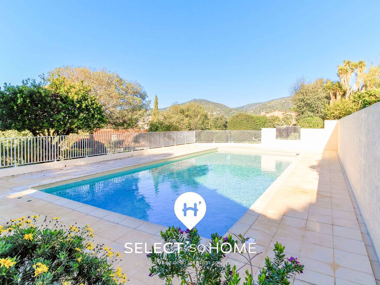 Provenzalisches Mazet mit Pool, Haustiere erlaubt, sicherer Parkplatz in Le Lavandou, Mittelmeerküste (Frankreich)