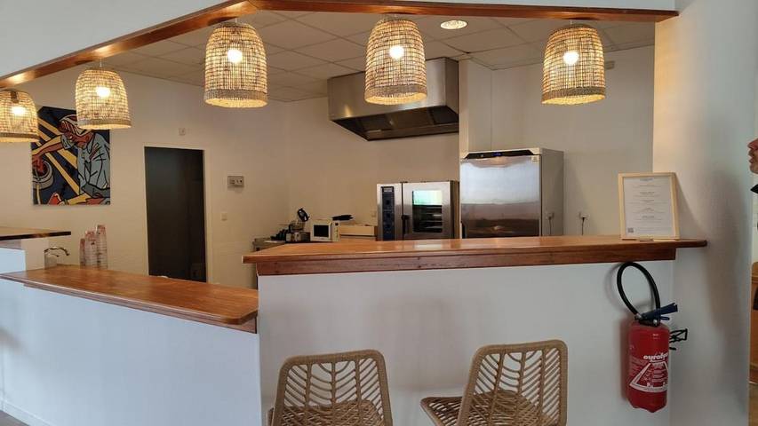 Location de vacances pour 19 personnes, avec jardin et terrasse à Missiriac - 2