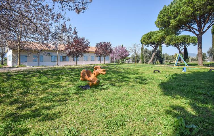 Appartement de vacances entier, Charmant appartement avec piscine et jardin près de Pescia Romana in Montalto di Castro, Province de Viterbo