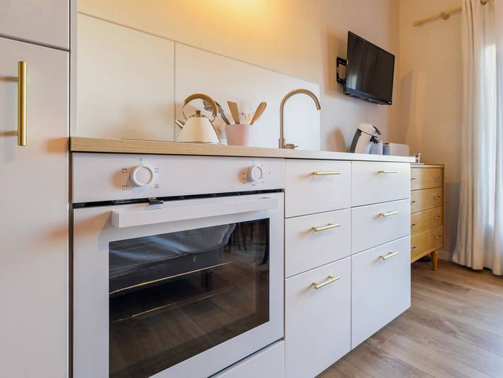 Gîte pour 2 personnes, avec piscine et terrasse à Port-Saint-Père - 4