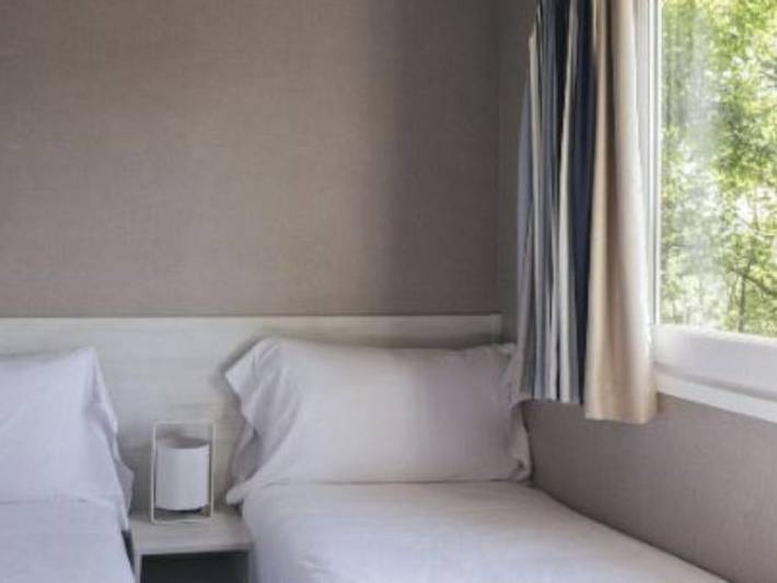 Casa móvil acogedora para 4 pers con terraza en San Sebastián in San Sebastián, Costa Vasca