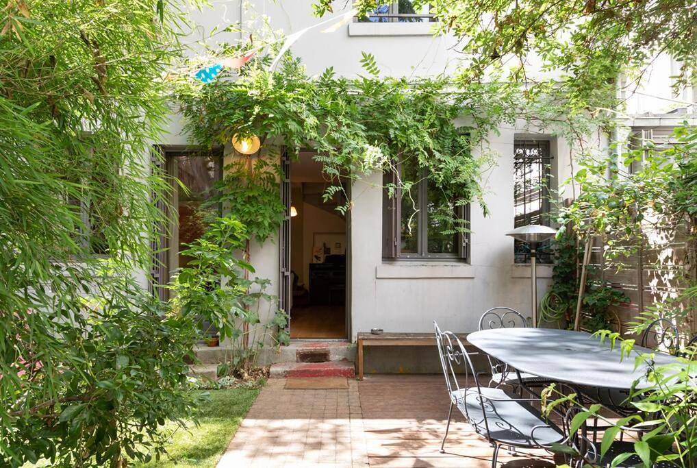 Three-Bedroom House in Paris, Ile de France