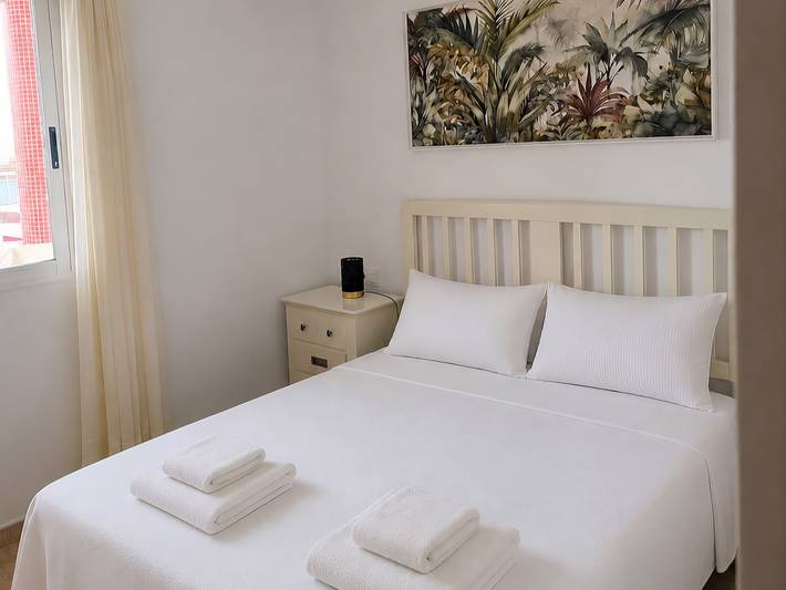 Entire apartment, Stunning penthouse in Xeraco Playa with terrace and parking in Playa Xeraco, Xeraco