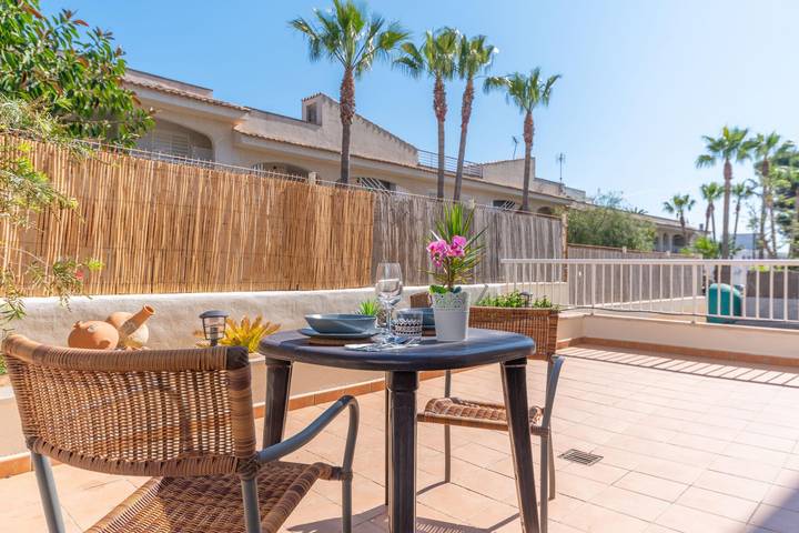 Apartamento vacacional entero, Ca'N Pere Roc - Coqueto apartamento a 500 metros de la playa de Can Picafort. Wifi Gratis in Can Picafort, Santa Margalida
