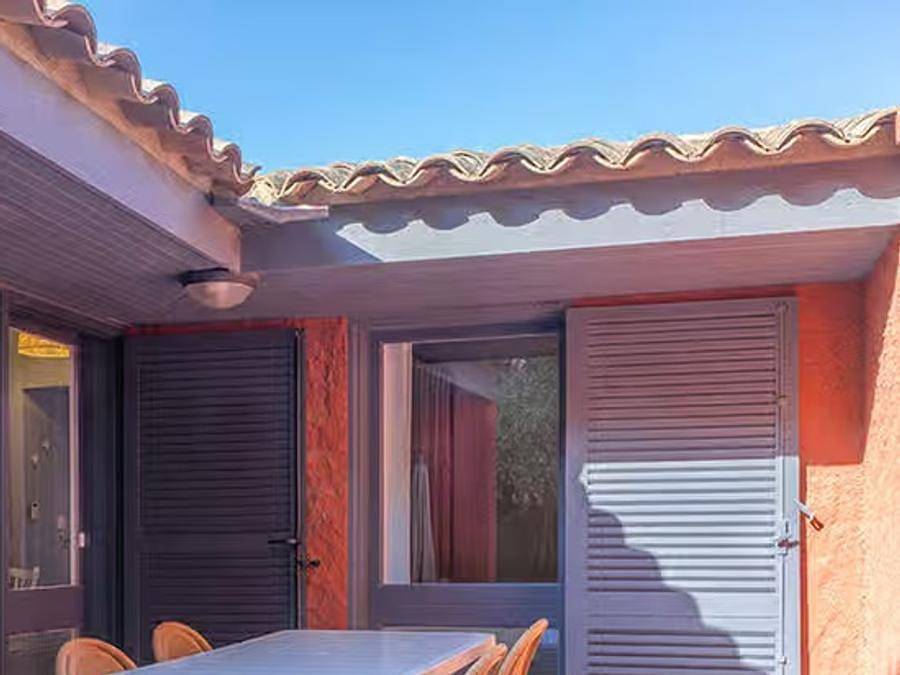 Club Belambra Golfe de Lozari - Bungalow 4 personas - Clásico Bung: 2 habitaciones, 4 personas, terraza, aire acondicionado in Losari, Belgodère