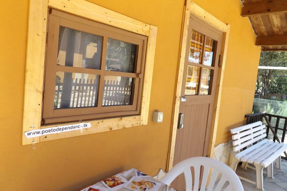 Casa de madera cerca del mar in Quartu Sant'Elena, Campidano