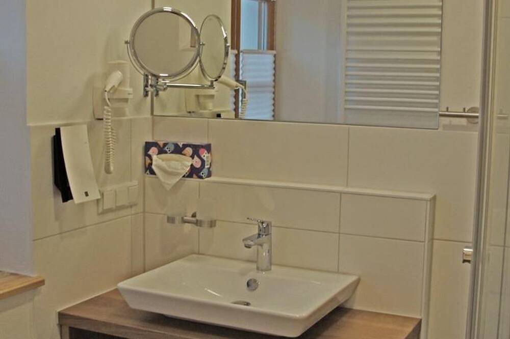 Standard-Suite mit Balkon - Mammhofer Suite & Breakfast in Oberammergau, Bayerische Alpen