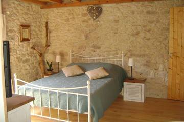 Chambre d’hôte pour 2 personnes, avec jardin à Castelnau-de-Montmiral