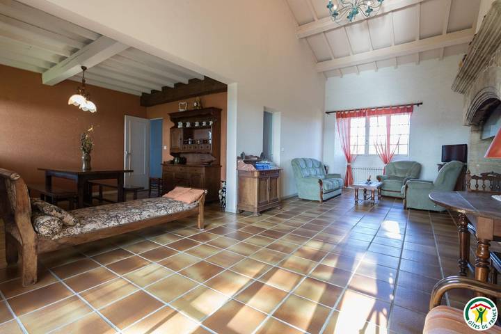 Gîte pour 8 personnes, avec jardin et terrasse dans Lauragais - 3
