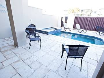 Vacation House for 16 Guests in Inlet Beach, Emerald Coast, Picture 2