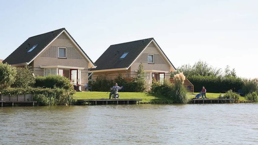 Ferienhaus für 7 Personen, mit Pool und Garten in Medemblik