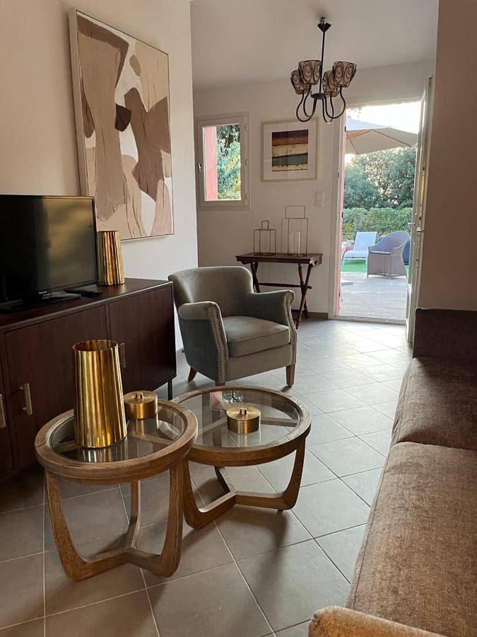 Location de vacances pour 6 personnes, avec piscine ainsi que jardin et vue à Cuttoli-Corticchiato - 3