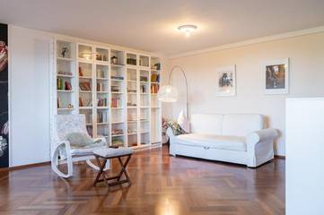 Gîte pour 8 personnes, avec terrasse dans Unterbach