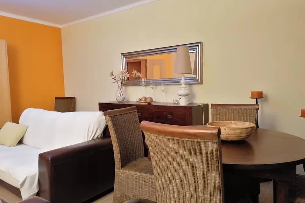 Ganze Wohnung, Ferienwohnung 'Glória' mit Balkon, Wi-Fi und Klimaanlage in Vila Real de Santo António, Faro Distrikt