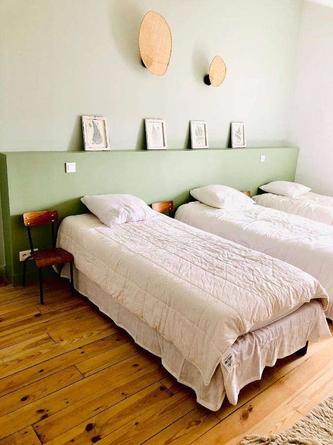 Chambre d’hôte pour 3 personnes, avec terrasse ainsi que jardin et vue à Saubrigues - 2