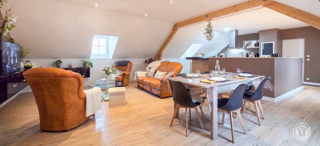 Gîte pour 5 personnes, avec terrasse et jardin, animaux acceptés à Mérilheu