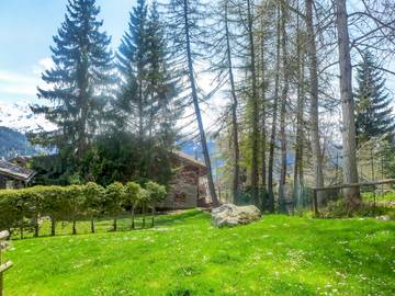 Gîte pour 2 personnes, avec jardin et terrasse à Verbier