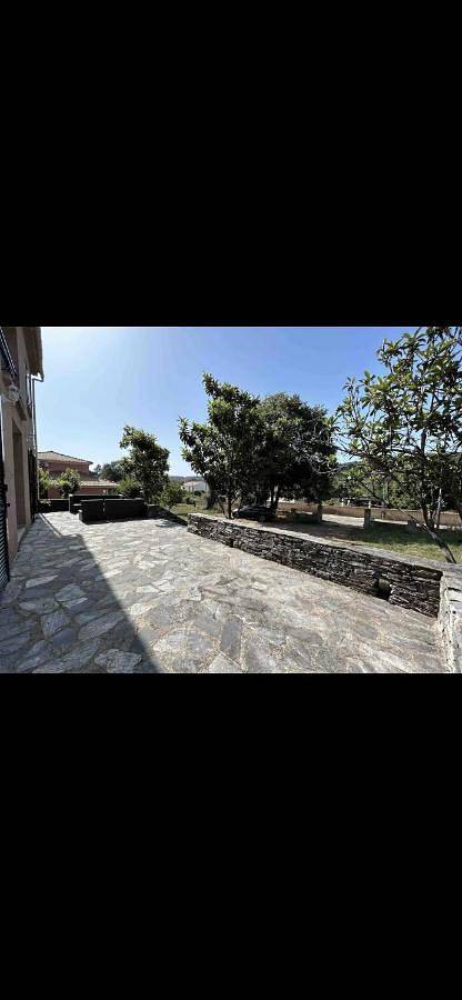 Location de vacances pour 10 personnes, avec jardin à Penta-di-Casinca - 4