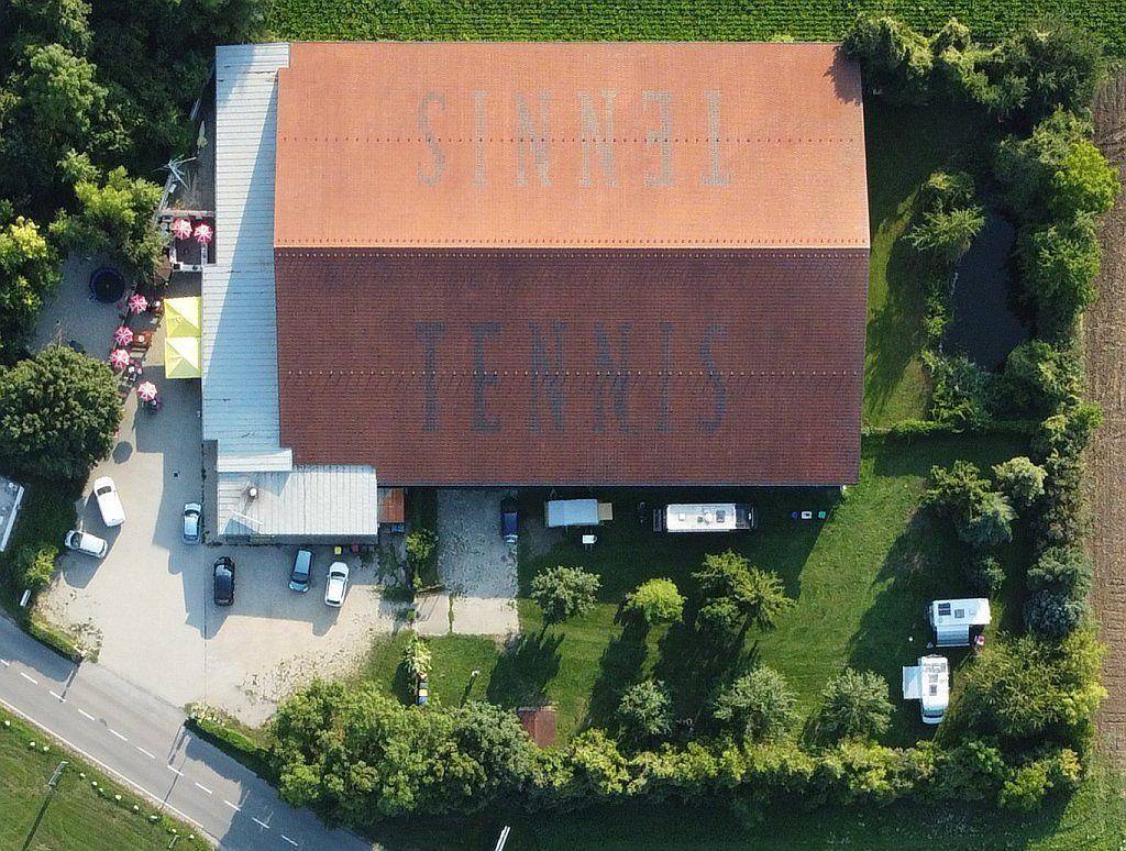 Camping pour 6 personnes avec jardin in Petronell-Carnuntum, Bezirk Bruck an der Leitha