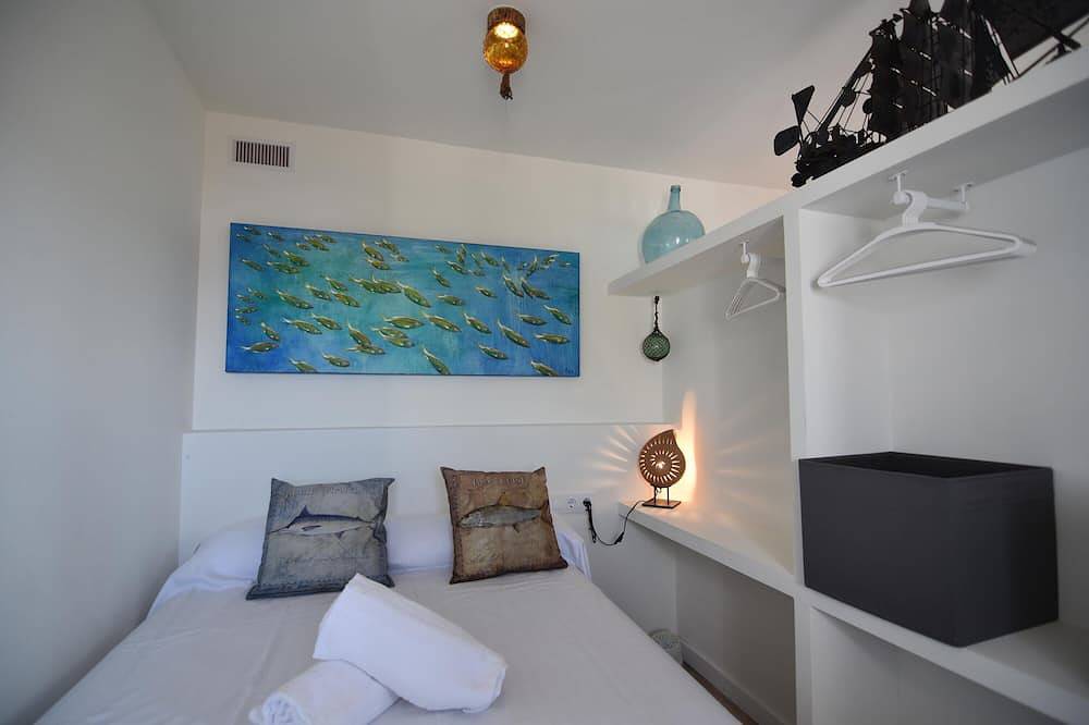 Apartamento entero, ¡Disfruta de tus Vacaciones en este Encantador Apartamento en Roses, Costa Brava! Cerca de la Playa y el Centro de la Ciudad. in Palau Sabardera, Alt Empordà