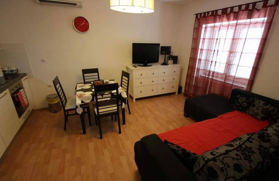 Entire vacation apartment, Vacation apartment for 4 people with balcony in Crikvenica, Primorje-Gorski Kotar