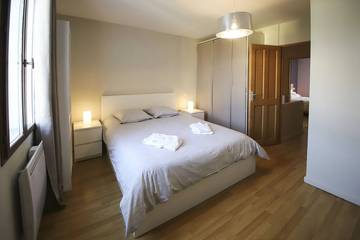 Gîte pour 4 personnes, avec jardin et terrasse à Eyragues