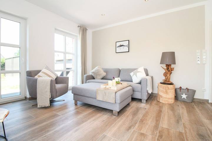 Ganze Wohnung, Entspannung pur: Moderne Ferienwohnung 'Viel Meer' mit Sauna und Garten in Greetsiel, Krummhörn