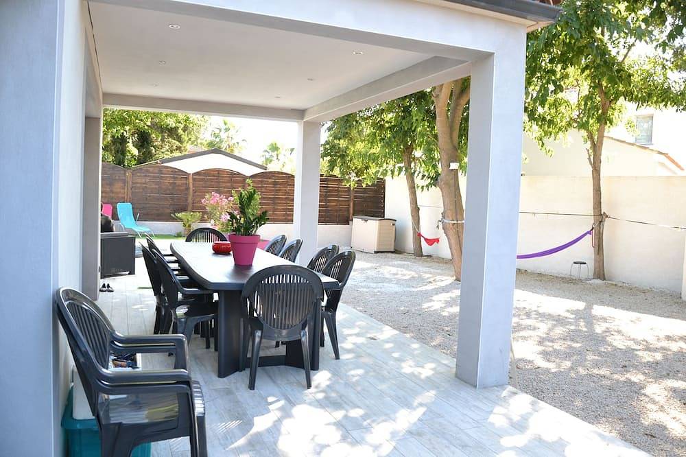 Villa pour 9 Personnes dans Grau-d'Agde, Agde