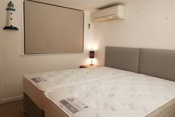 Apartment for 6 People in Maenporth, Cornwall, Photo 1