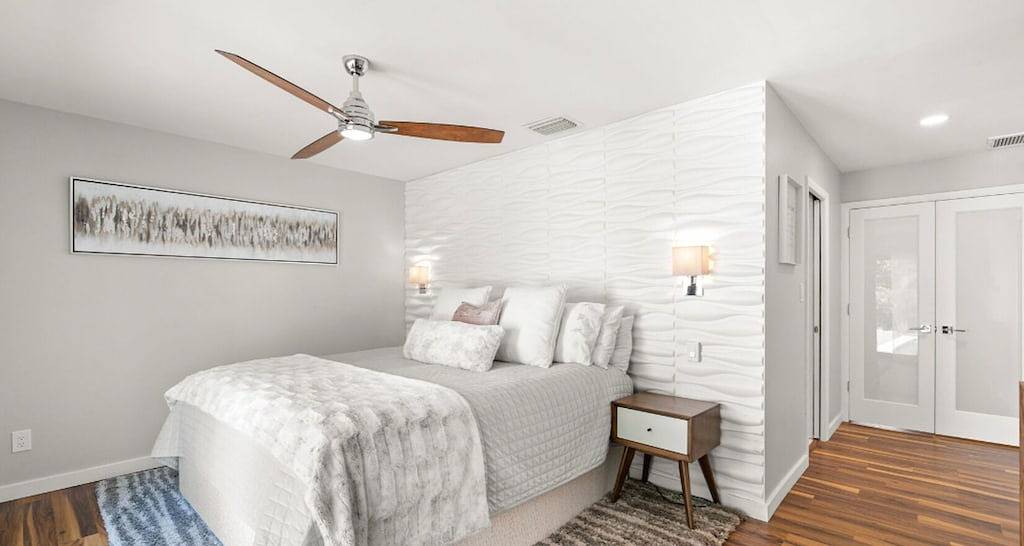 5 Star Luxury Getaway Heated Pool & Outdoor Fireplace in South Tampa, Tampa