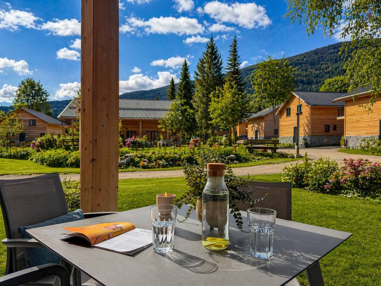 Ganze Wohnung, Apartment mit Blick auf den See und die Berge in Afritz am See, Villach-Land