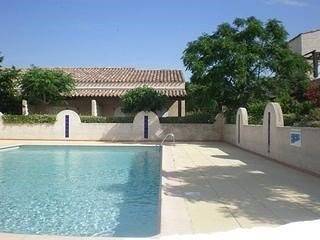 Appartement de vacances entier, Villa climatisée 3 pièces mezzanine 6 pers Rochelongue Cap d'Agde in Cap d'Agde, Agde