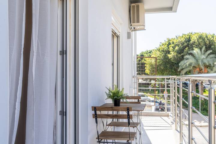 Appartement entier, Appartement de vacances pour 6 personnes avec balcon in Région d'Iraklio-Héraklion