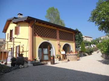Cottage pour 3 personnes, avec jardin à San Zeno di Montagna