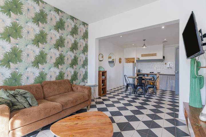 Casa Vacanze 'Maison Contemporaine Provençale' con Piscina in Comune, Wi-Fi e Aria Condizionata in Esparron, Brignoles e dintorni