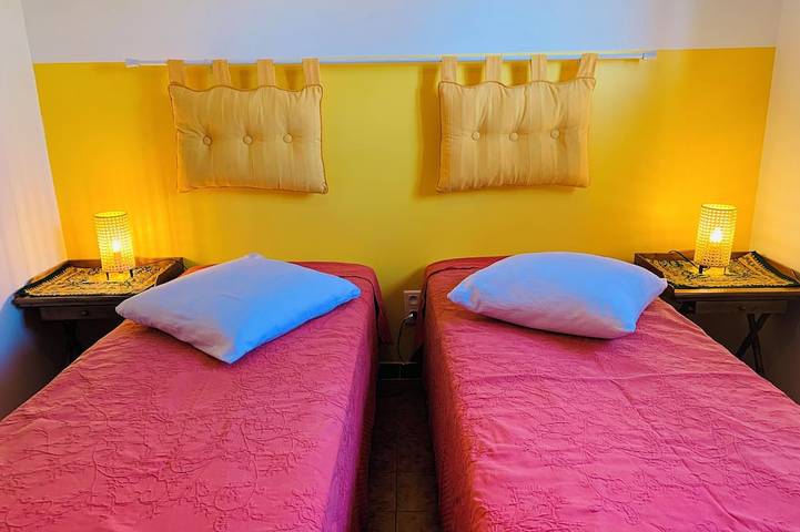 Ganze Wohnung, Für 2 - 4  Personen \"Gîtes de France\" 180° Meerblick Garten, 2 Terrassen Wifi in Carqueiranne, Mittelmeerküste (Frankreich)