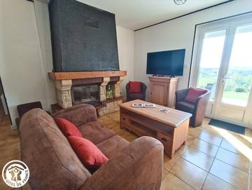 Maison De Vacances pour 4 Personnes dans Loubressac, Parc Naturel Régional des Causses du Quercy, Photo 3