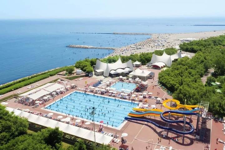 Resort per 5 persone, con piscina, con animali domestici in Chioggia