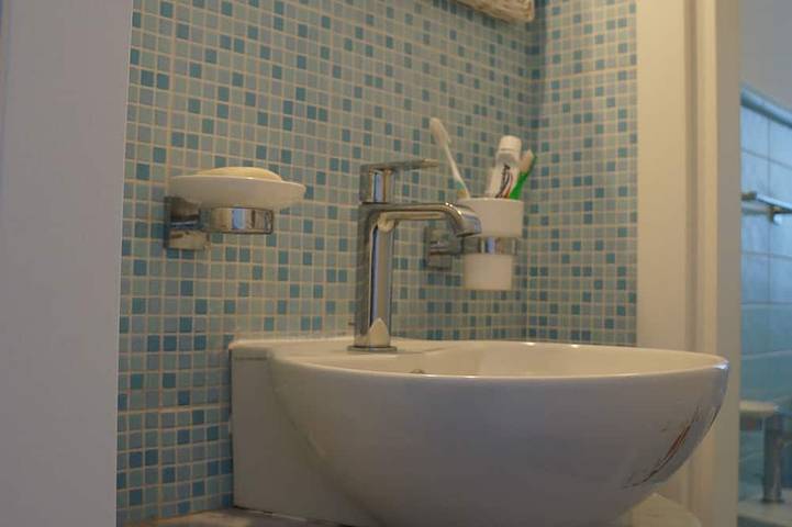 Hermoso apartamento en una villa, playa privada con sombrillas y tumbonas in Spiaggia della Spinazza, Municipio de Noto