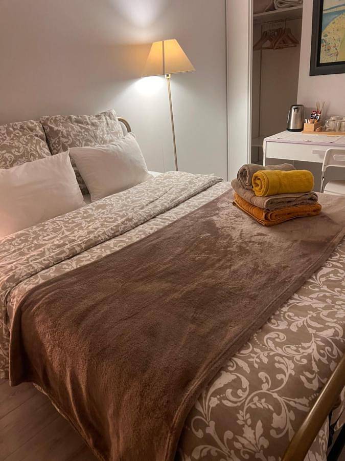 Double Room with Balcony in Paris, Île de France