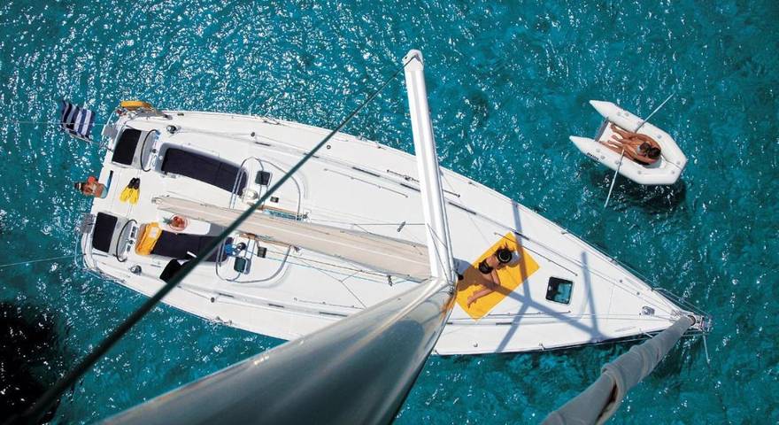 Boot für 8 Personen, mit Ausblick in Montenegro