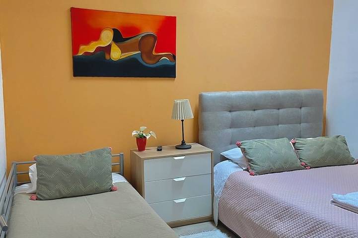 Douro Sunset Lounge Está Localizado no Coração da Cidade do Porto in Santo Ildefonso, Porto