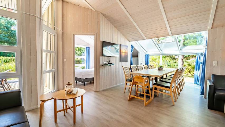 Ferienhaus für 12 Personen, mit Whirlpool und Terrasse sowie Garten und Sauna, mit Haustier in Travemünde - 3