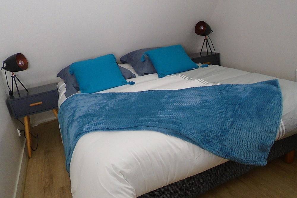 ¡Esta casa de pescadores y jardineros junto al mar ofrece una vista impresionante! in Combrit, Region de Quimper