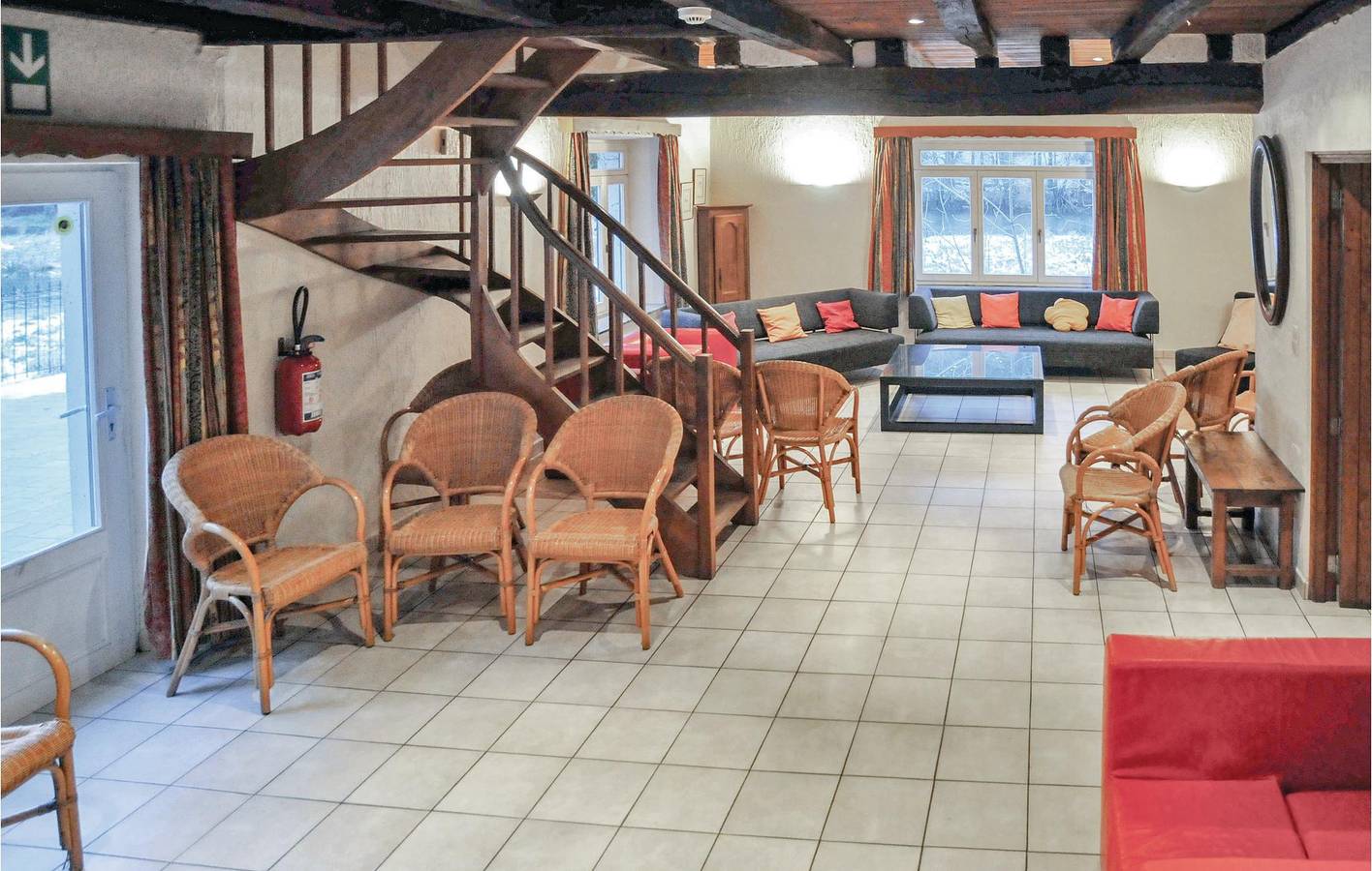 Ferienhaus für 24 Personen mit Sauna in Herbeumont, Neufchâteau und Umgebung